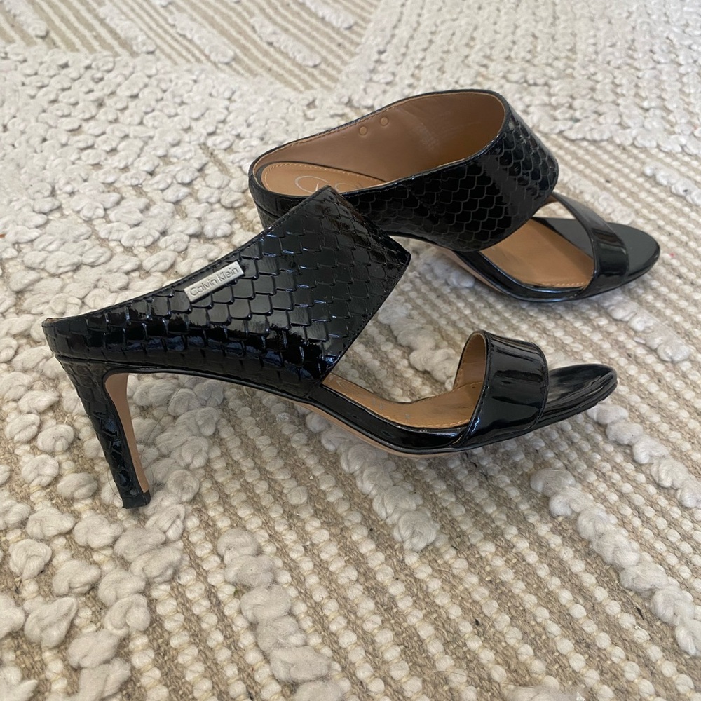 Calvin Klein Black Patent Leather Kitten Heels